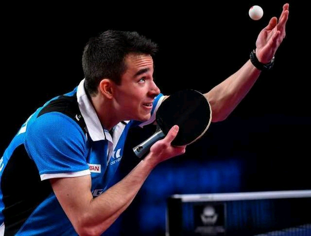 并且在关键 并且在关键