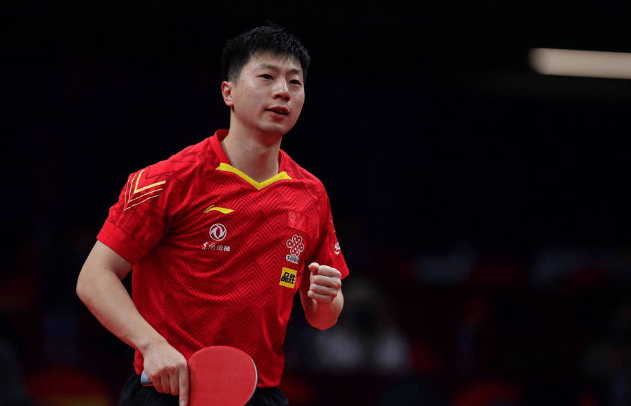 他对年轻球 他对年轻球