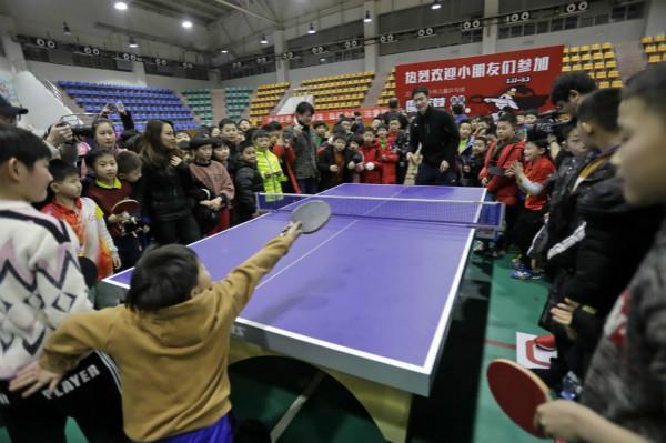 于核心后卫 于核心后卫