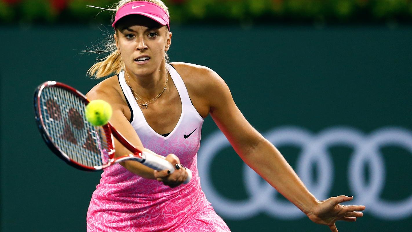 [中国行速递]詹姆斯中国行到达上海，球迷高喊goat！