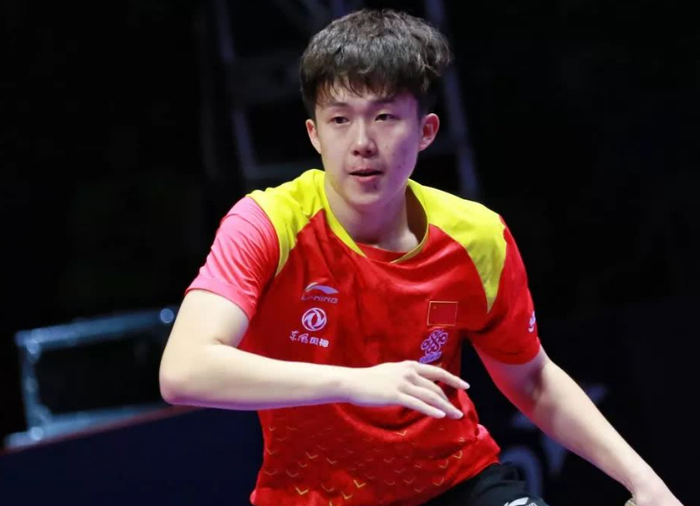 佩雷拉谈凌空侧钩进球：很高兴能进这样的球，但胜利最重要