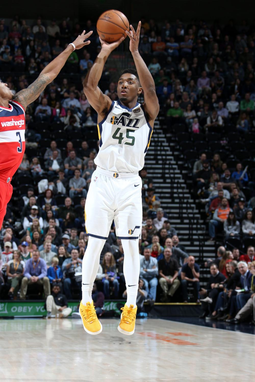 字牌与同一 字牌与同一